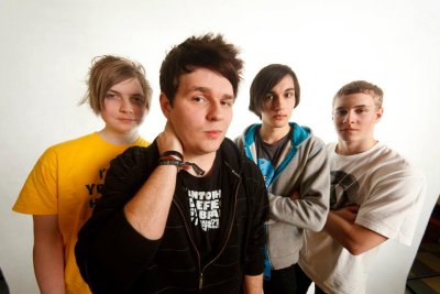 noncitizen.jpg, 21kB